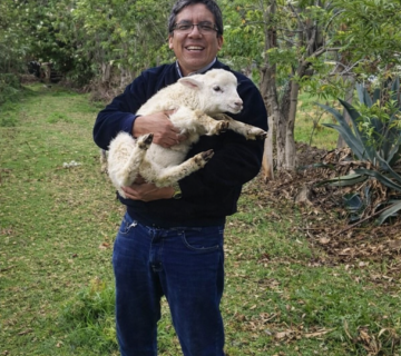 NO SOY POLITICO… SOY UN PASTOR 360x320